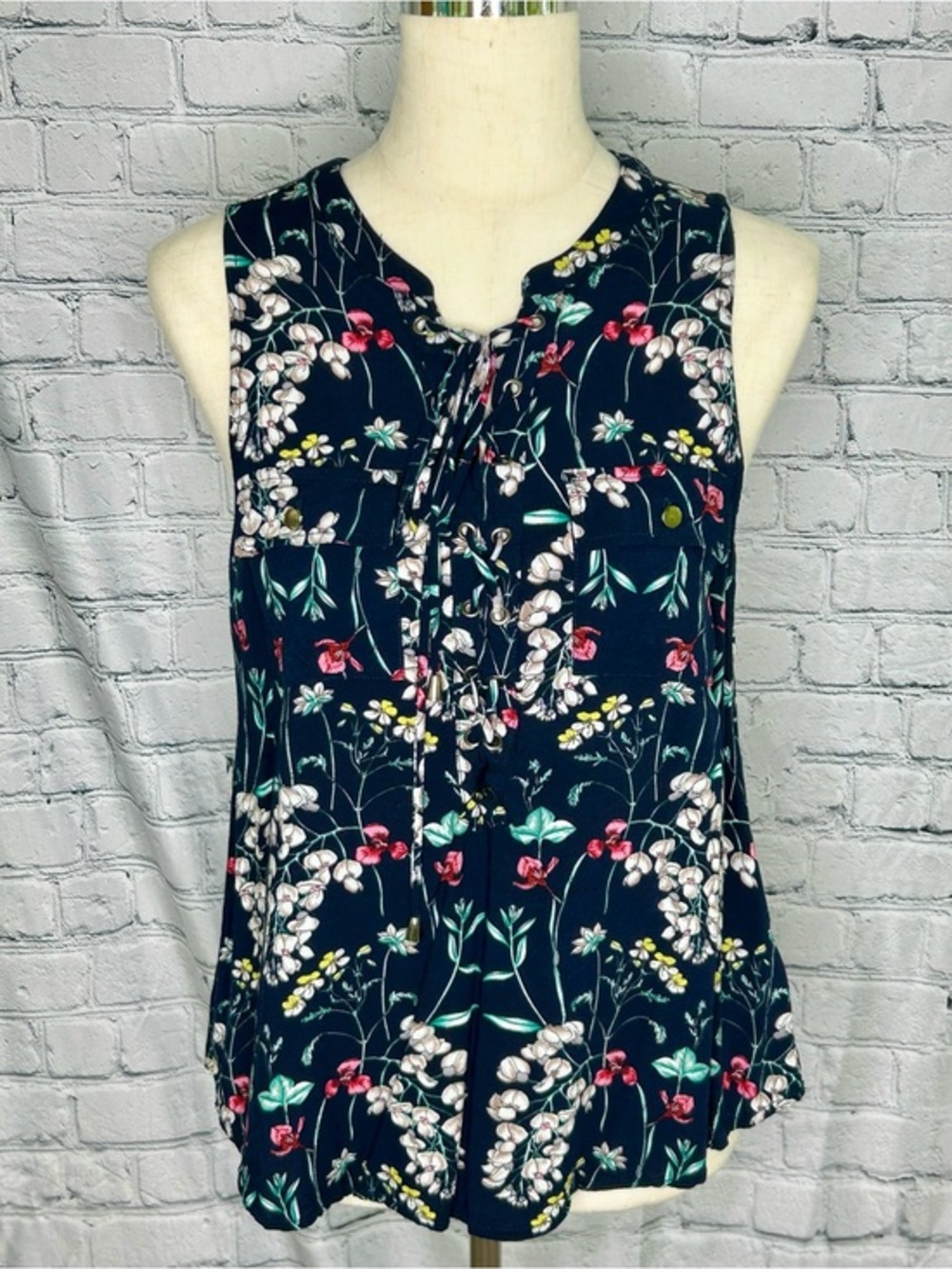 Floral Sleeveless Tie Neck Blouse Navy Boho Y2K - Used